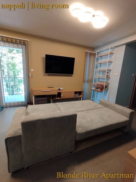 Blonde River Kálvária Apartment - Living room