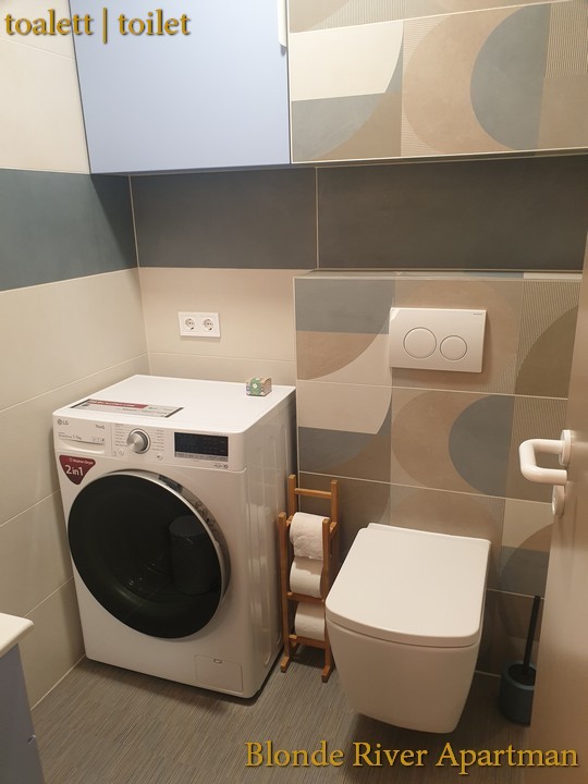 Blonde River Kálvária Apartment - Toilet